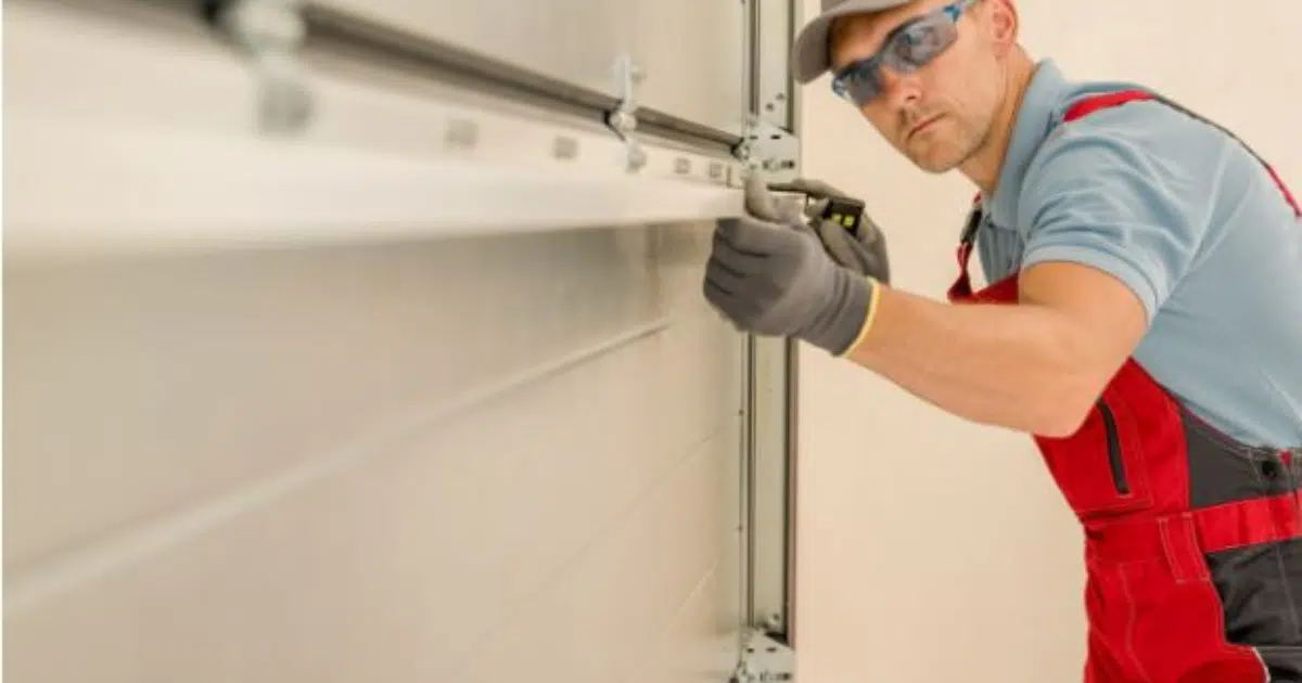 How a Garage Door Closing System Works